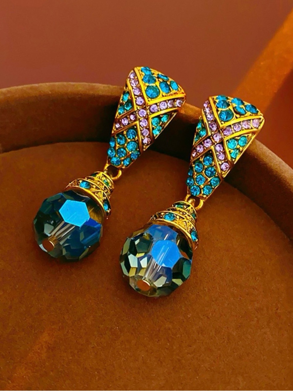 2395 - 108 Vintage Geometric Teal & Purple Crystal Drop Earrings